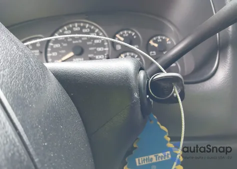 2002 Chevrolet Silverado 1500 Ls from USA, damaged, VIN 2GCEK19T921267583